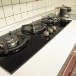 Как встраивать газовую варочную поверхность